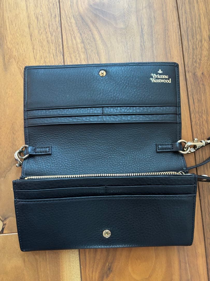 Vivienne Westwood ブラック　長財布　ストラップ付き