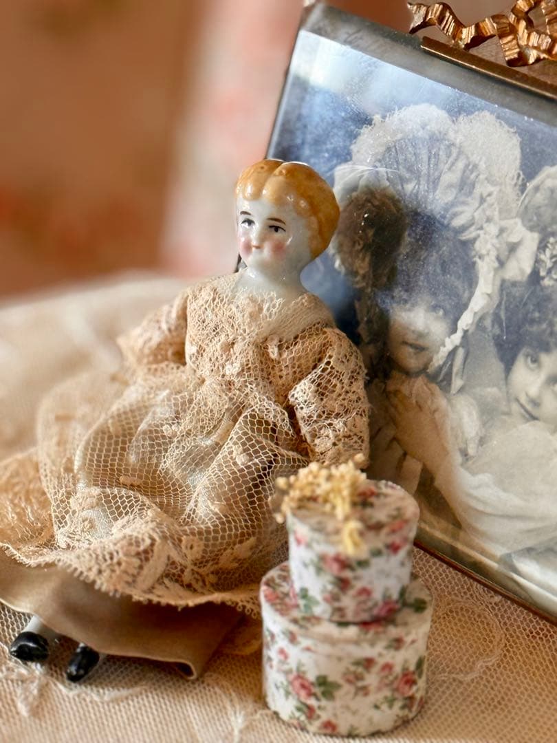 アンティーク　＊チャイナヘッドドール12cm ＊　ミニョネット