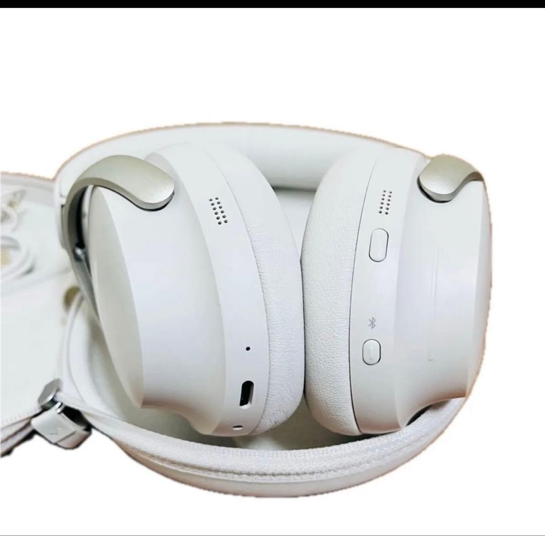 BOSE ホワイト　QUIETCOMFORT ULTRA HEADPHONES