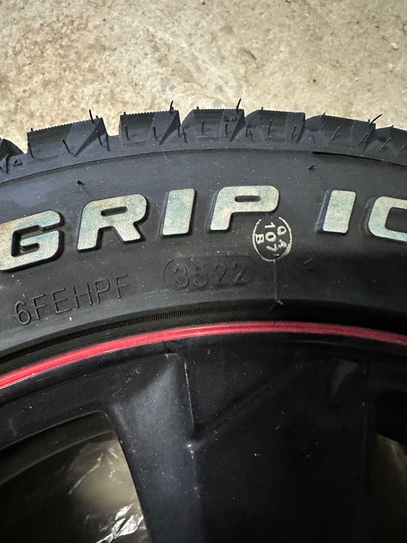 GRIPMAX 冬用タイヤ185/55R16 ホイールセット スタッドレスタイヤ