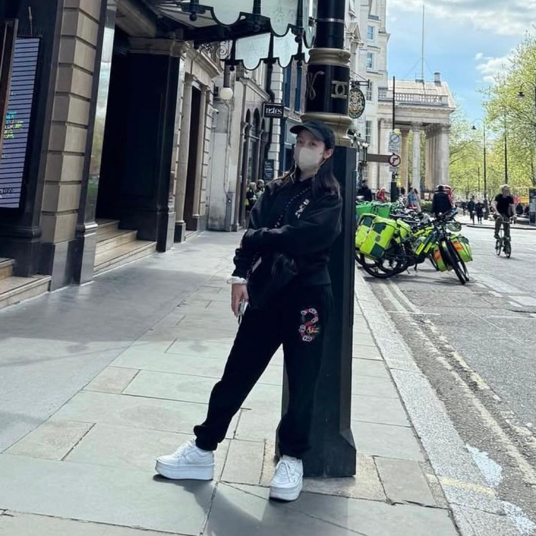 橋本環奈さん着用✨️ KENZO YEAR OF THE DRAGON フーディ