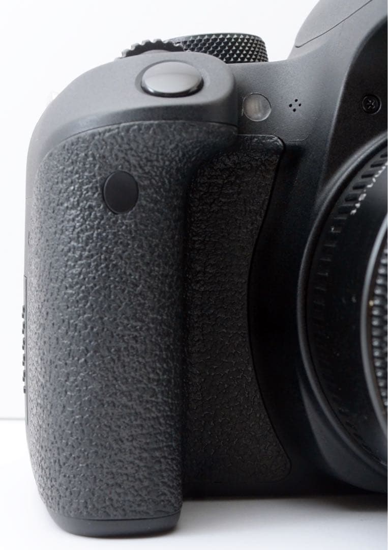 高倍率、単焦点付き！Canon EOS kiss X9i★Wi-Fi内蔵