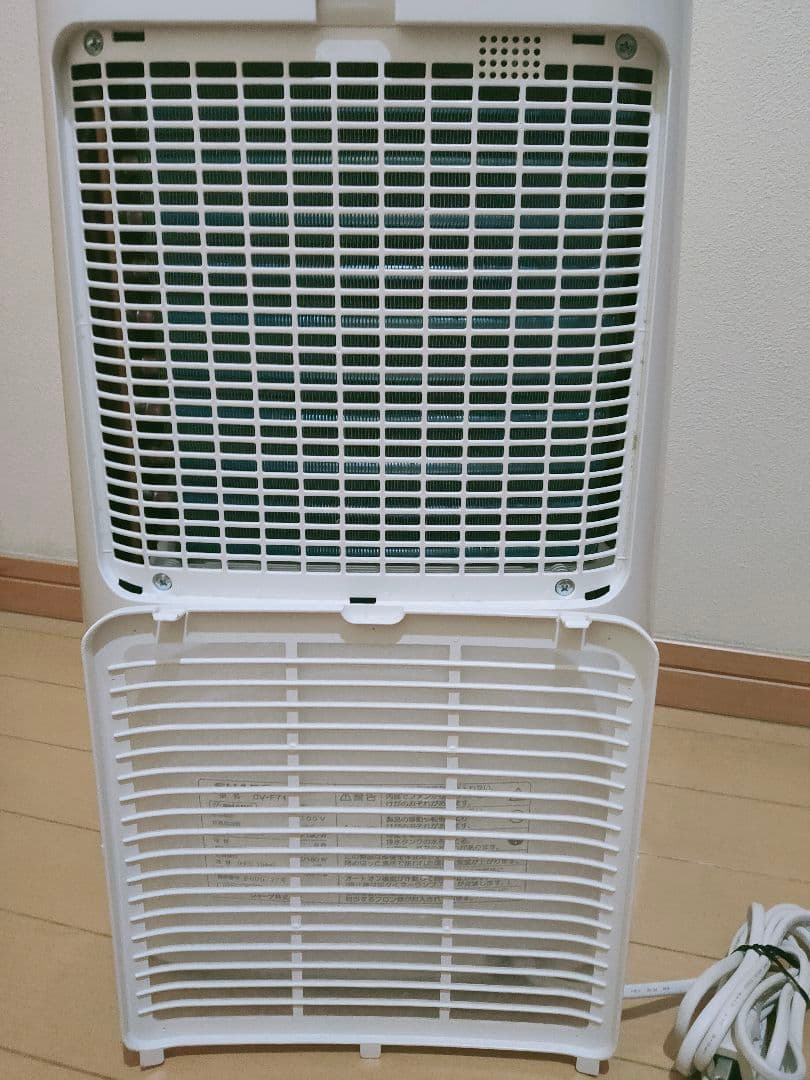 ♪【美品】SHARP プラズマクラスター搭載 衣料乾燥除湿機 CV-F71-W