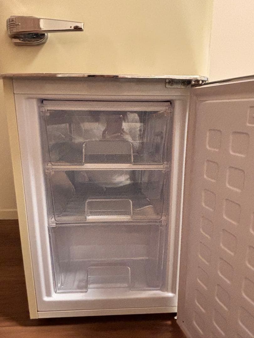 冷蔵庫 レトロ 冷凍冷蔵庫 130L オフホワイト