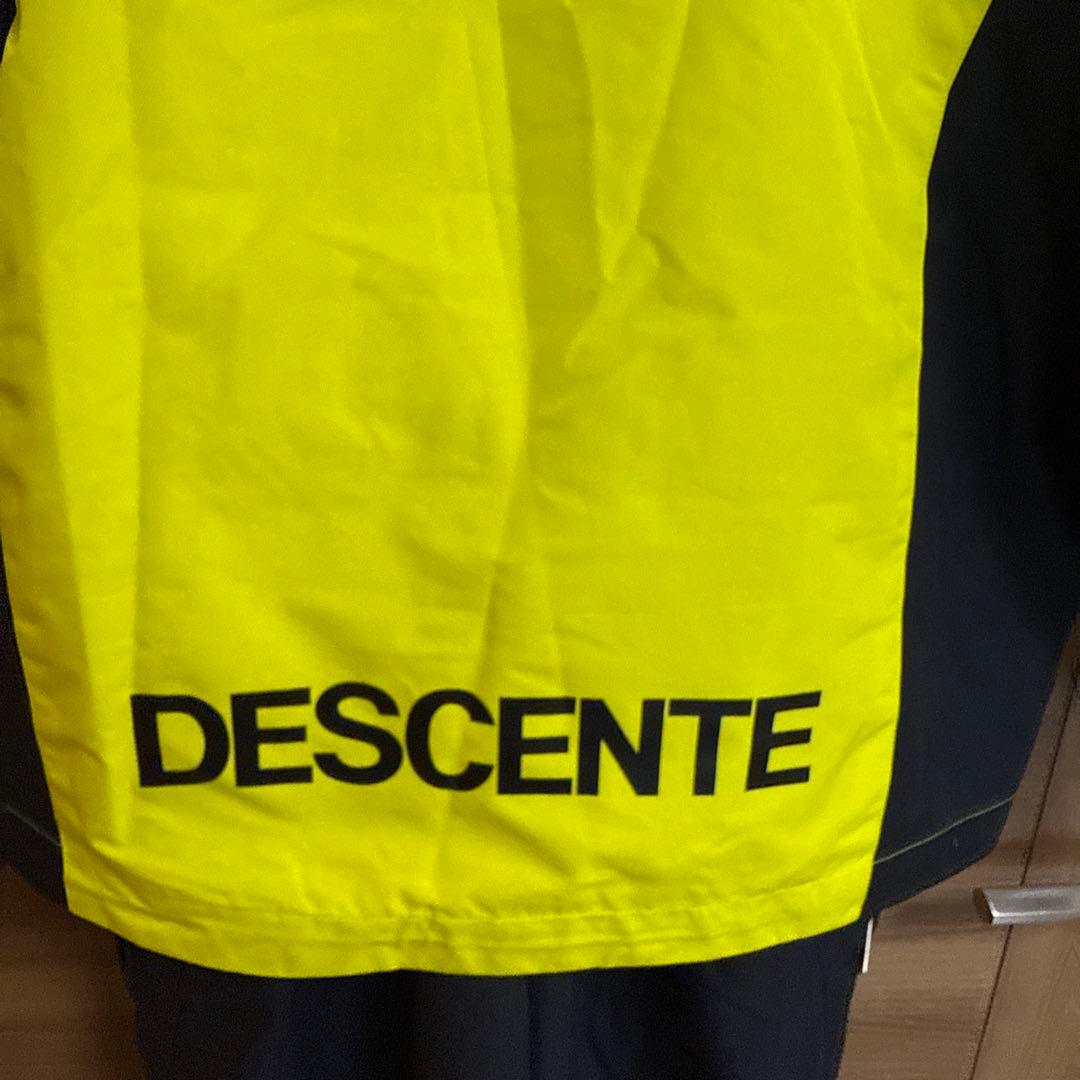 イエローと黒のスキーウェア（男性用）