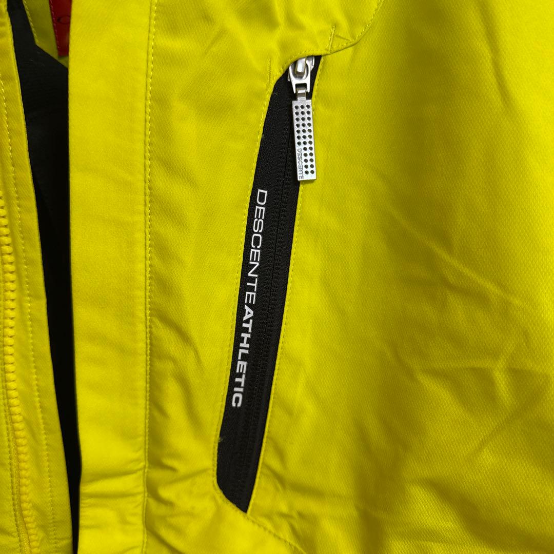 イエローと黒のスキーウェア（男性用）