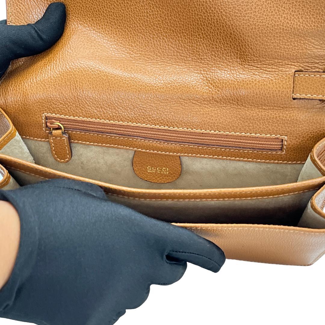 GUCCI グッチ レザー クラッチバッグ 鍵付き