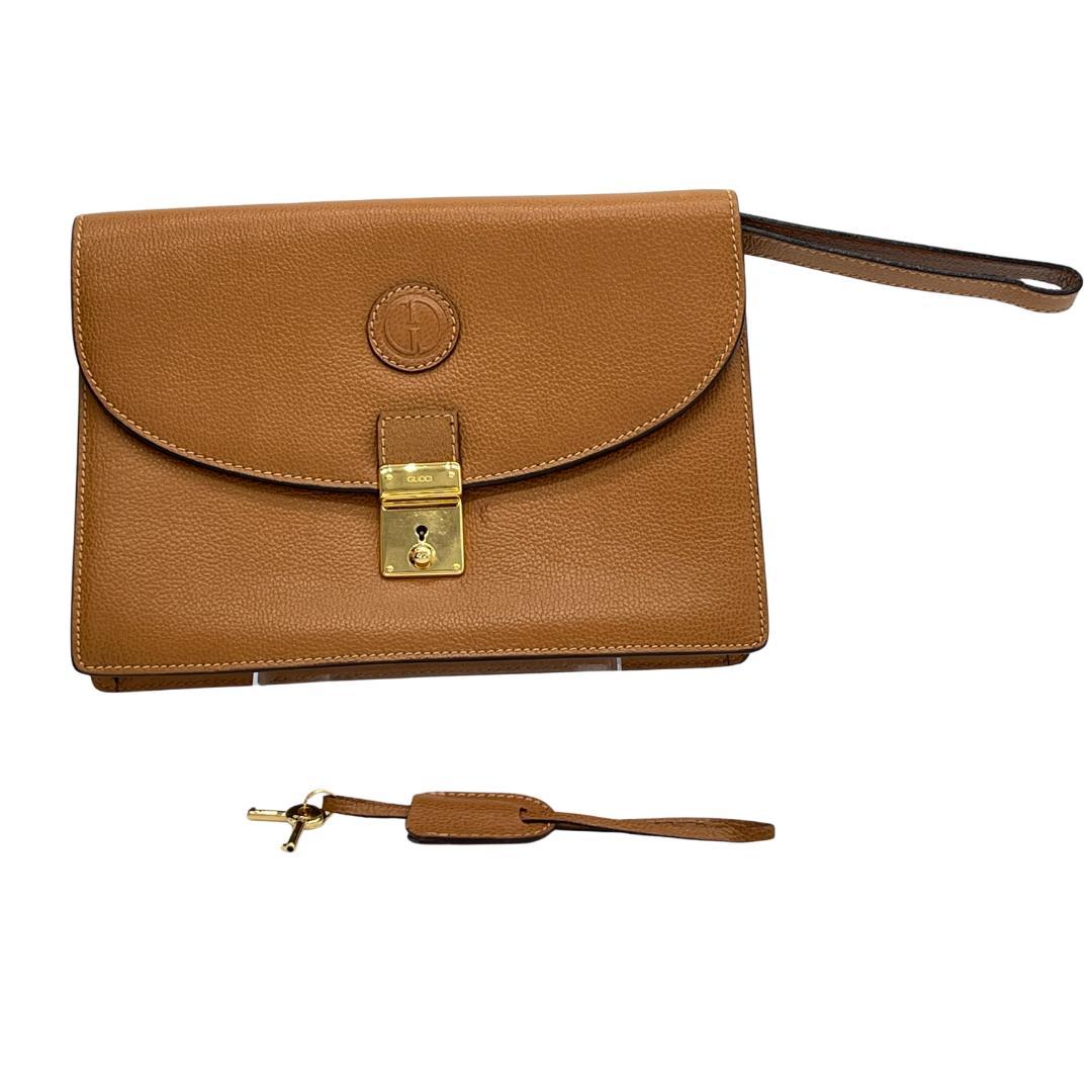 GUCCI グッチ レザー クラッチバッグ 鍵付き