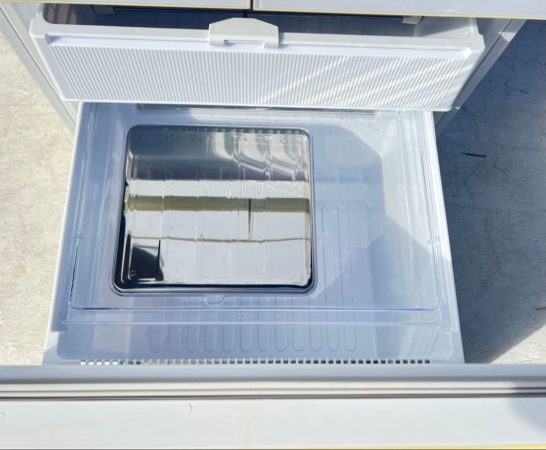 SHARP 4ドア2018年415L SJ-GT42D-W