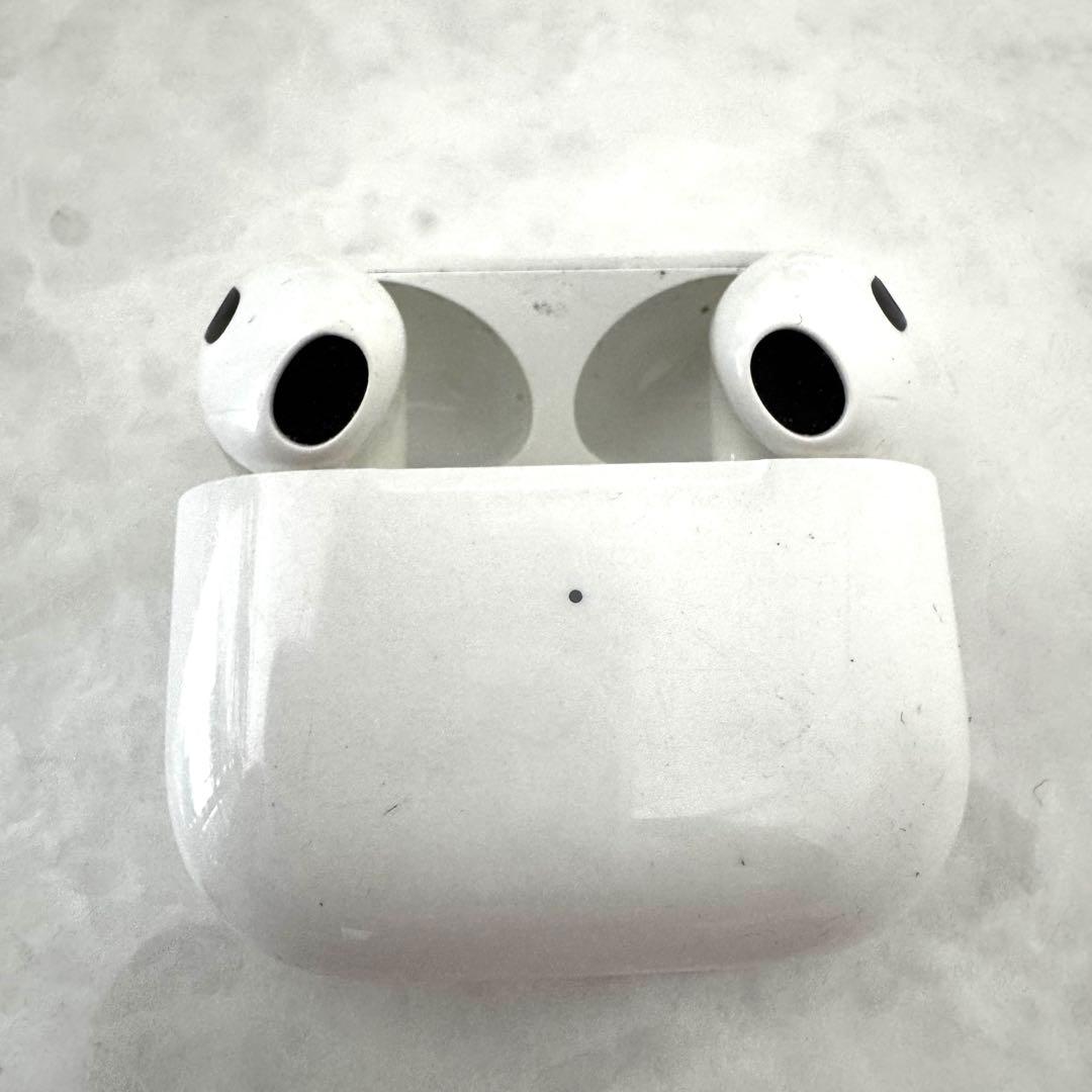 AirPods（第三世代）
