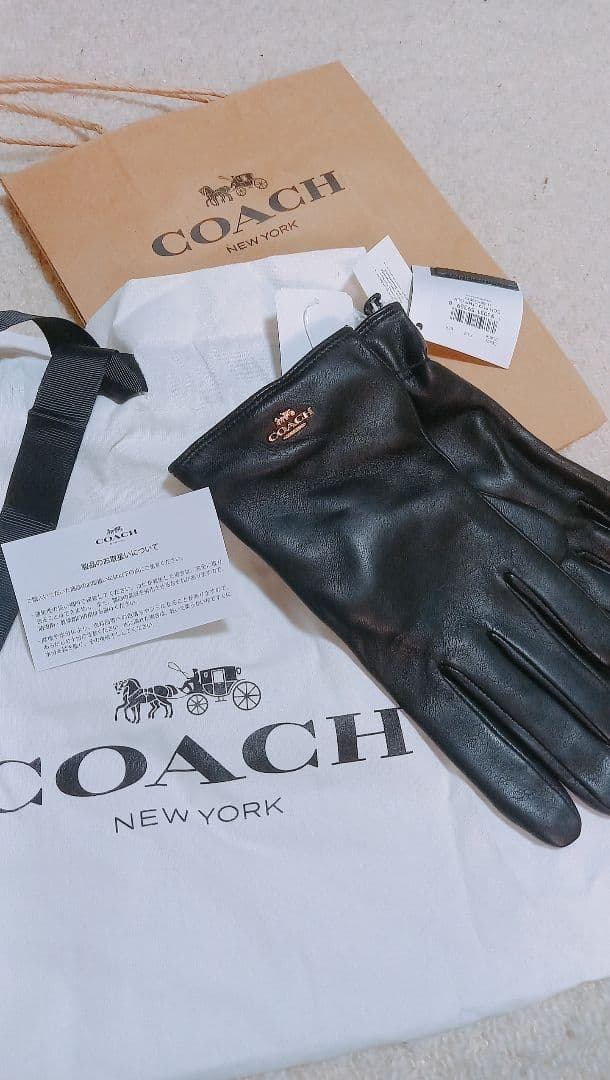 【新品】COACH手袋　レザーグローブ