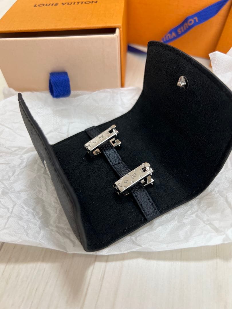 【新品・未使用】LOUIS VUITTON ルイヴィトン モノグラムカフス