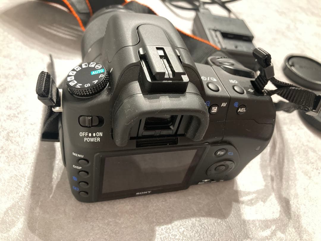 SONY α200 DSLR-A200