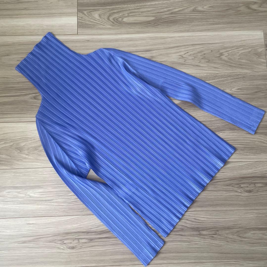 PLEATS PLEASE トップス