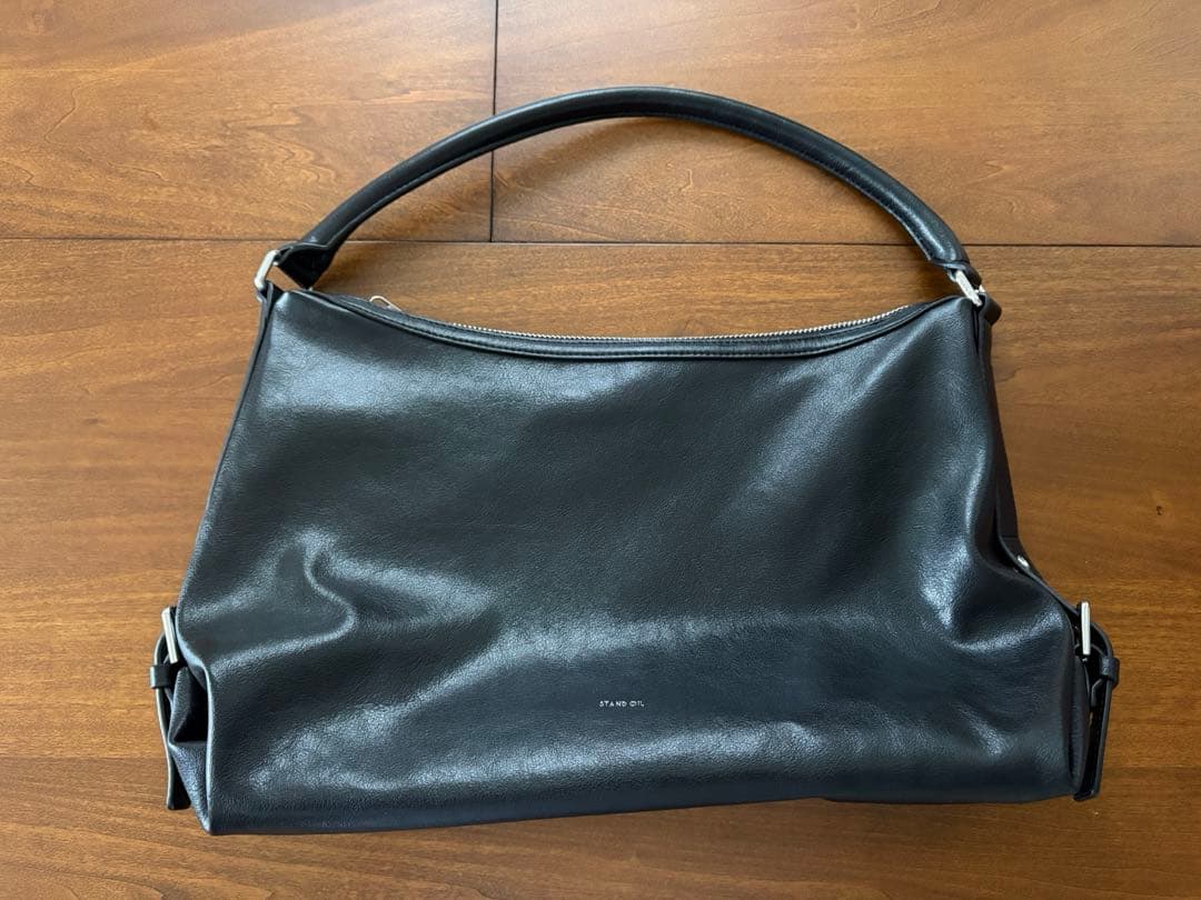 STAND OIL Mushy Bag · マッシュバッグ (ブラック)