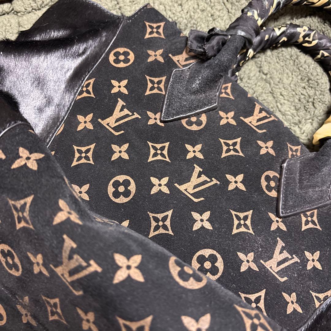 ⭐*️様 新春割引Louis Vuitton ブラック ハンドバッグ