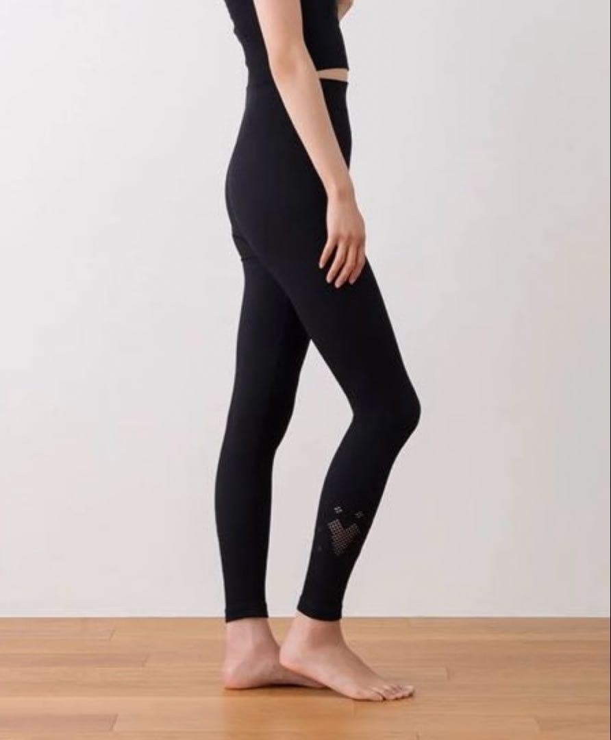 SUKALA アクティブデイジー　レギンス　ブラック　Sサイズ