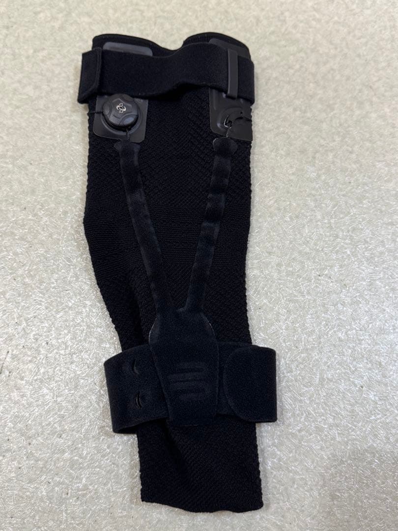 大谷翔平 肘サポーター BAUERFEIND