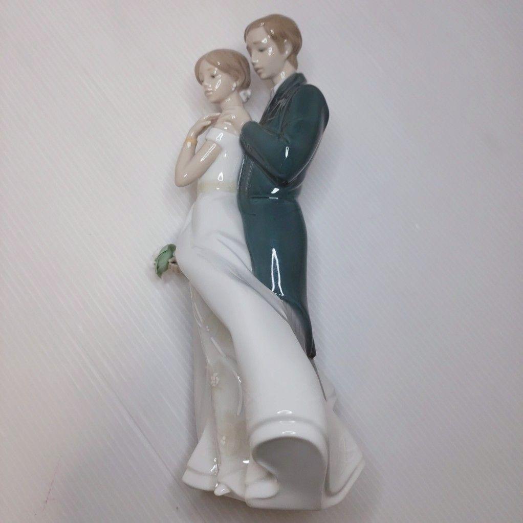 リヤドロ　LLADRO　幸せのはじまり