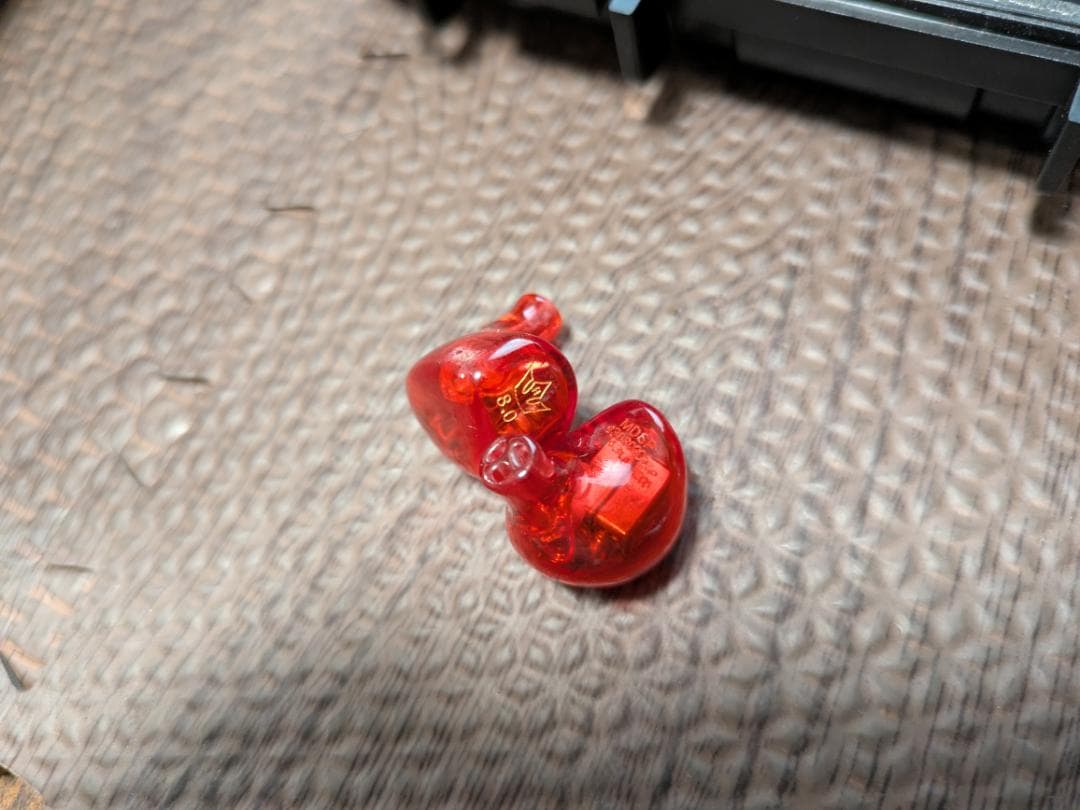 HEIR AUDIO 8.ai 8BA搭載 2pin 有線イヤホン