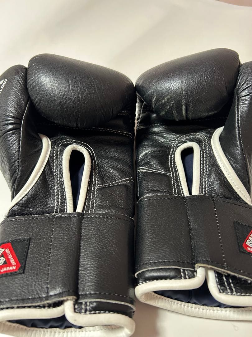 イサミ ボクサー ボクシンググローブ 8オンス