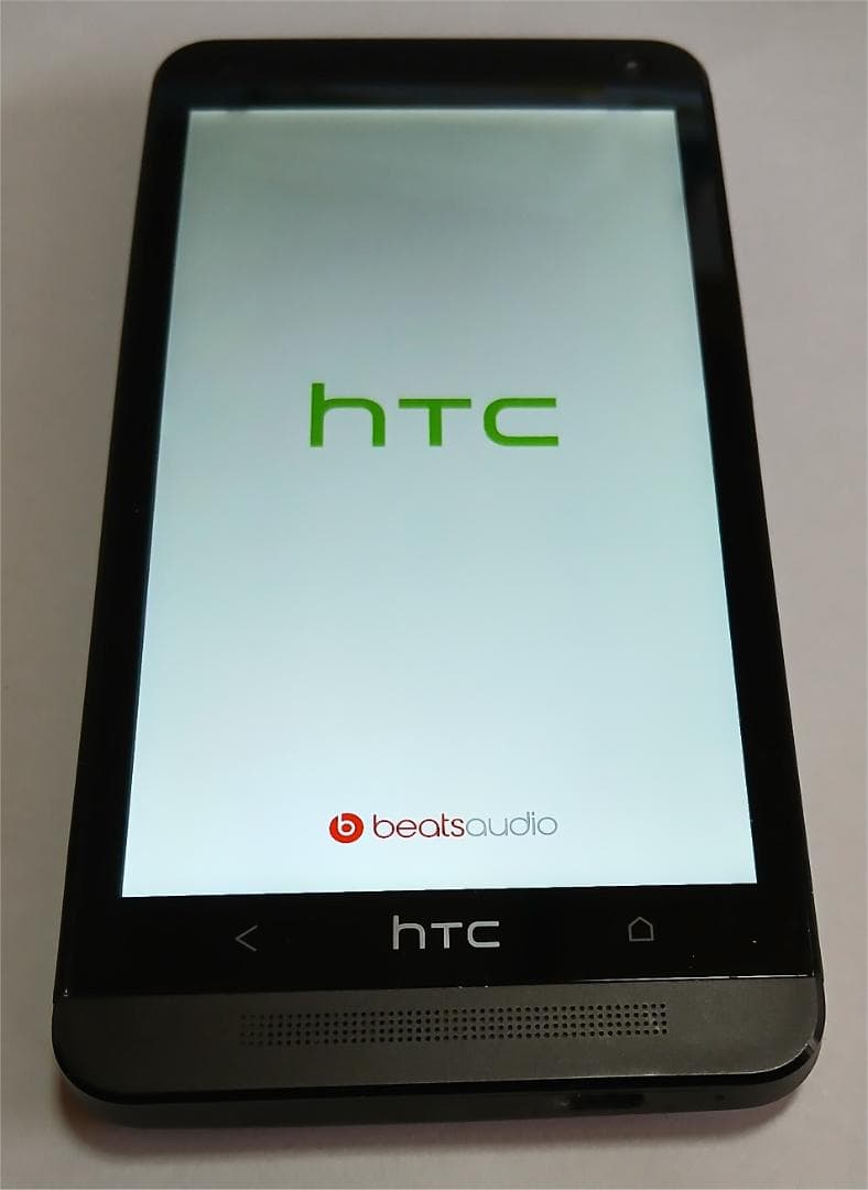 AU HTC L22 J ONE BEATS Android 32GB 極上状態