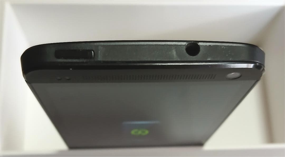 AU HTC L22 J ONE BEATS Android 32GB 極上状態