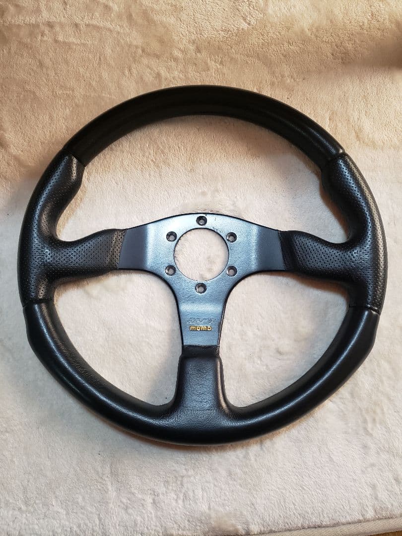 MOMO race ステアリング モモレース 約Φ35