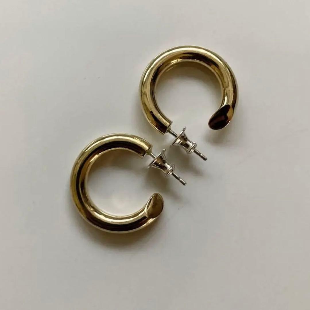 ゴールドカラー シルバー925 701サイズ4×23mm 真鍮　フープピアス