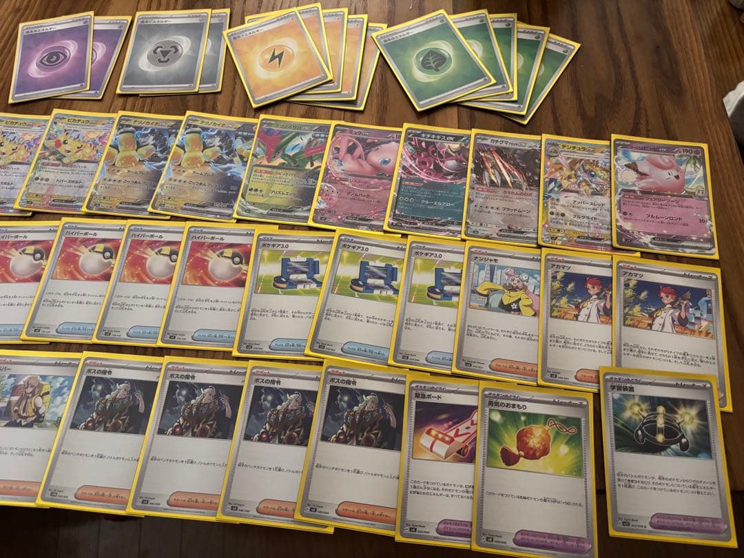 ポケカデッキ5デッキ、ワンピースカードデッキ2デッキ その他アクセサリー引退品