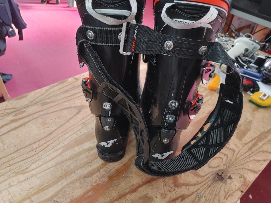 スキー 28-28.5cm Nordica Dobermann GP 130