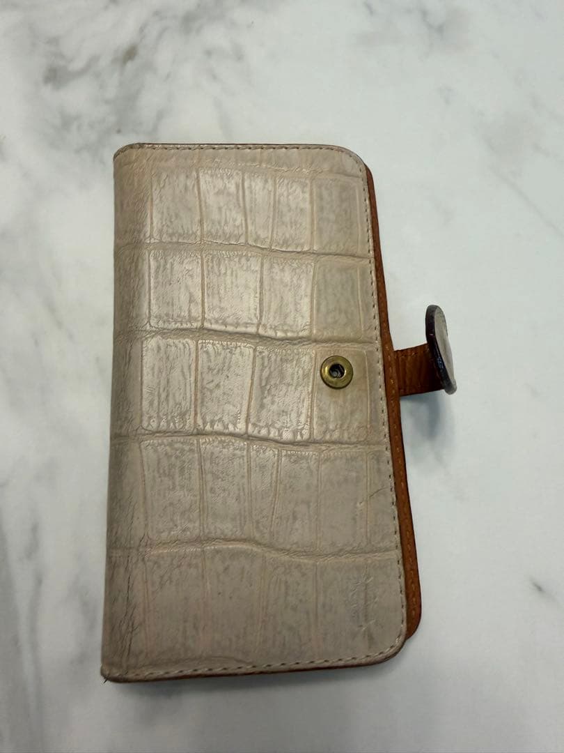 ベージュ クロコダイル型押し本革手帳型ケース
