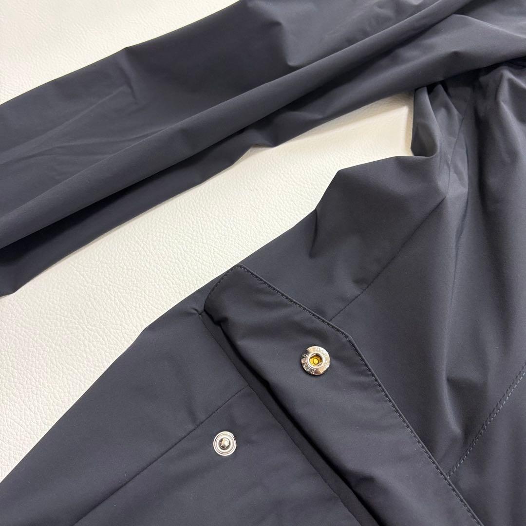 ヘルノ ラミナー 2024SS ネイビー テーラードジャケット 雑誌掲載