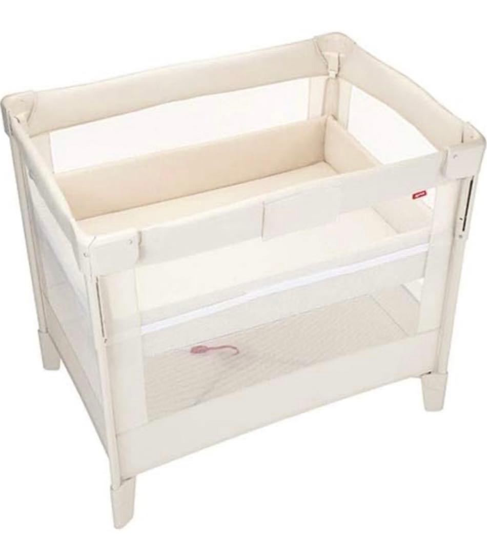 アップリカ　折り畳み　ベビーベッド ココネルエアー ミルクホワイト ポータブル