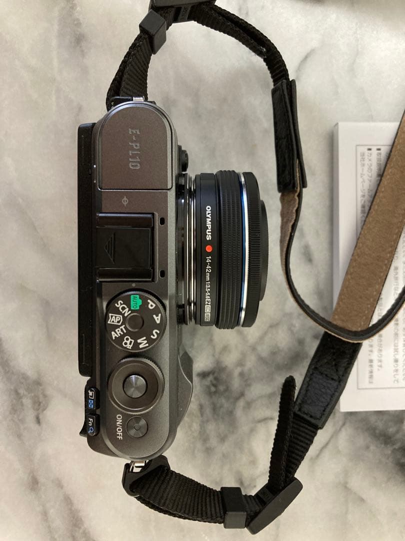 美品セットOLYMPUS オリンパス ミラーレス一眼カメラ PEN E-PL10