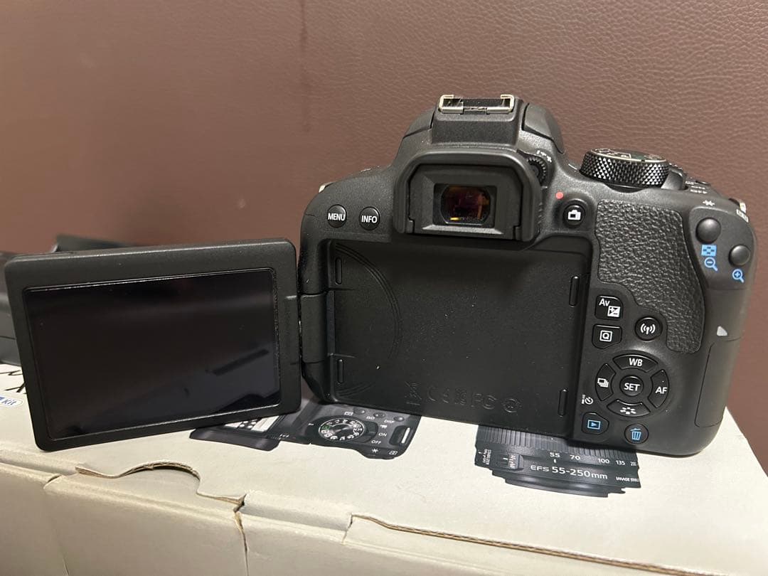 美品です✨キャノン Canon EOS Kiss X9i 1週間限定値引きです！