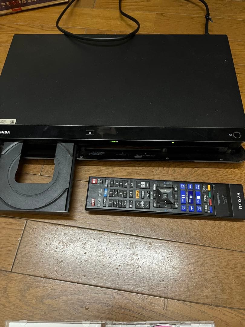 東芝 DBR-UT109 ブルーレイレコーダー　【美品】B-CASカード