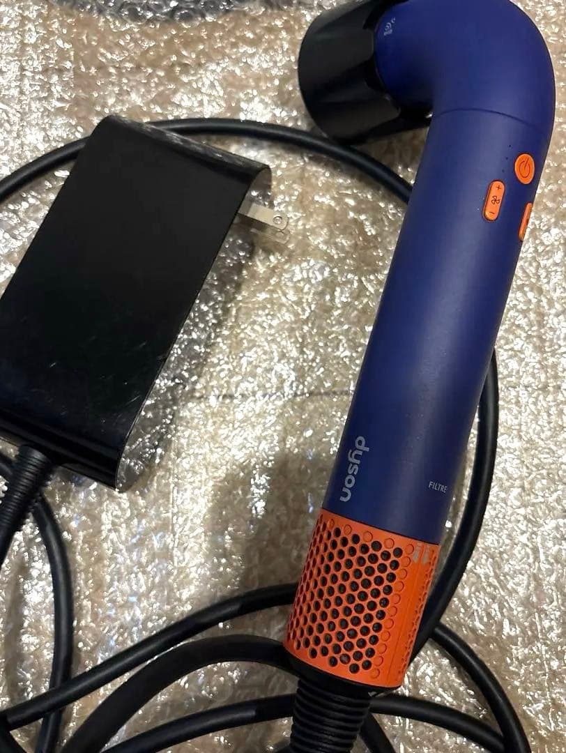 ダイソンドライヤー