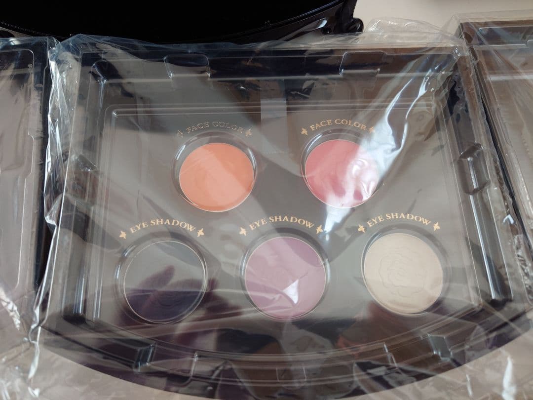 まなみん　アナ・スイ　ドレッサー