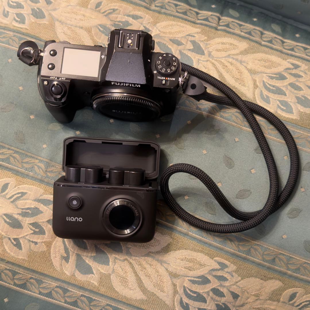 Fujifilm GFX 50sⅡ ミラーレス一眼カメラ　ボディのみ