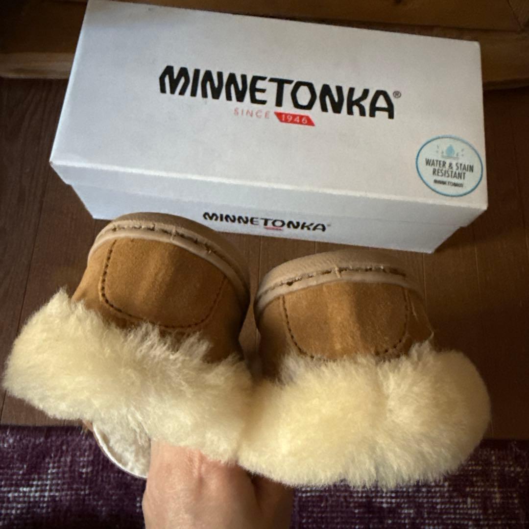 【美品】MINNETONKA　モカシン　ムートンミネトンカ24