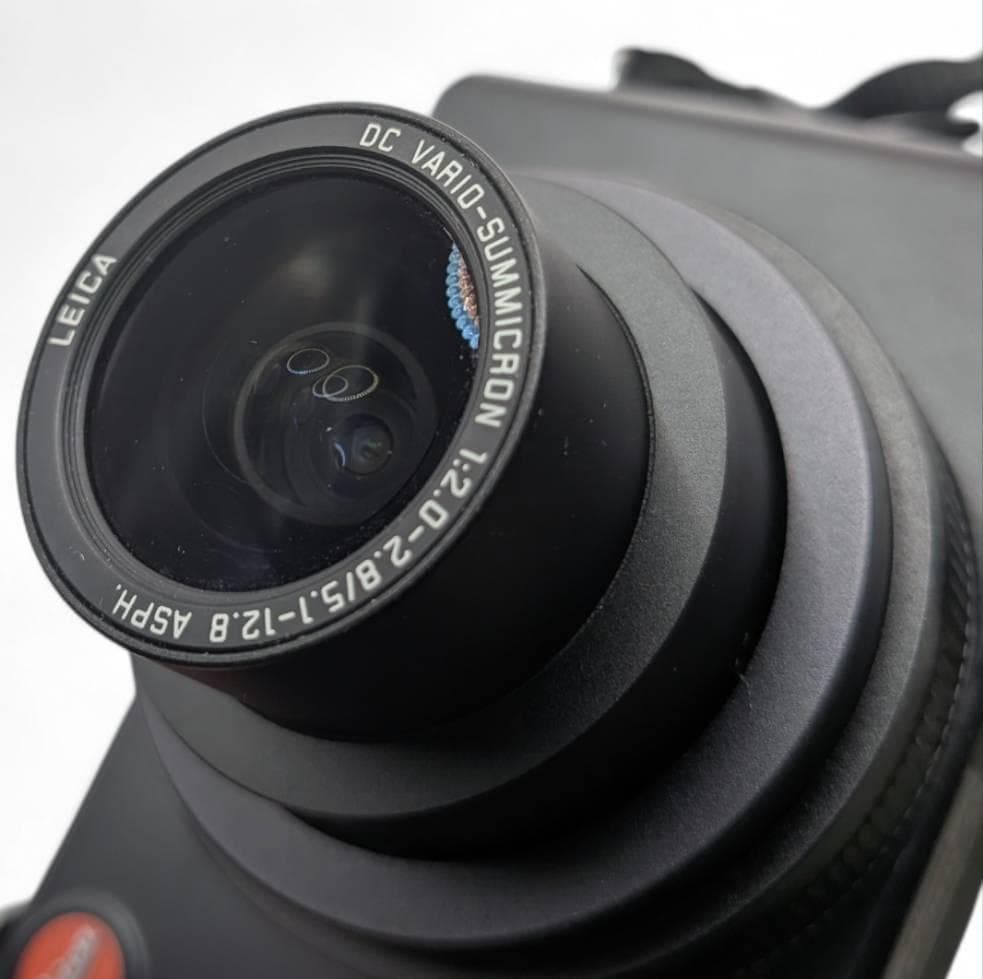 LEICA ライカ D-LUX4 コンパクトデジタルカメラ ブラック