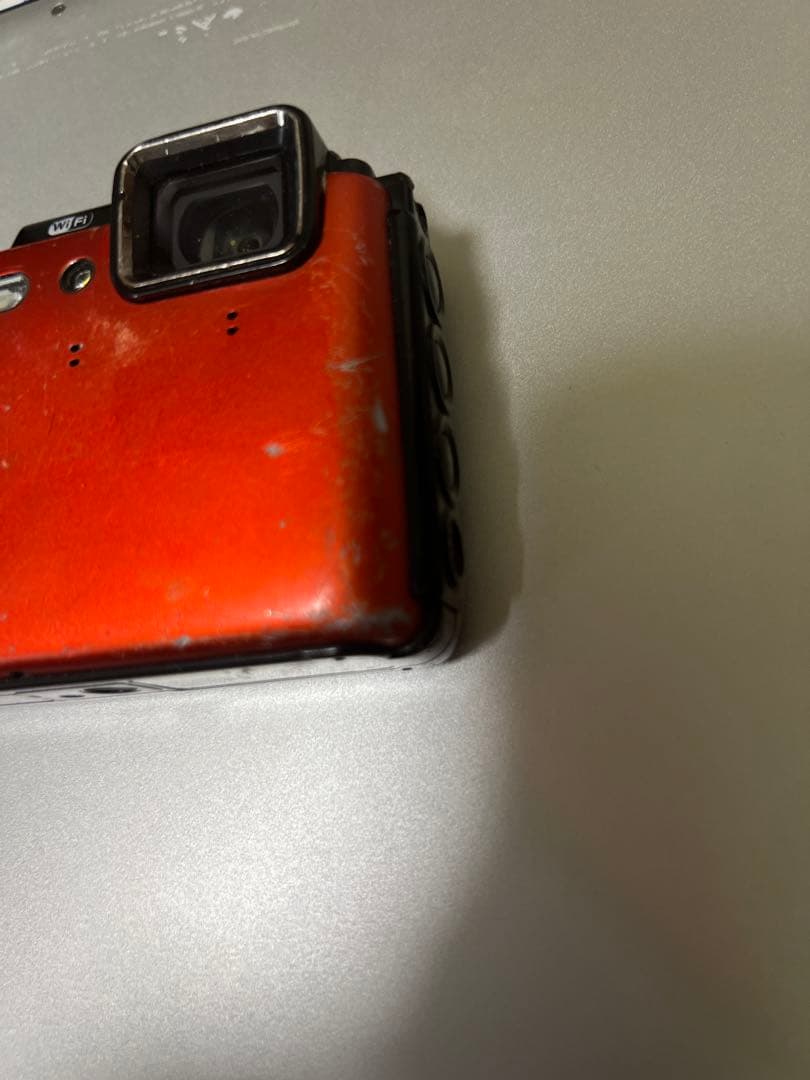 t*u様 NikonニコンcoolpixAW130 オレンジ　本体、バッテリーの