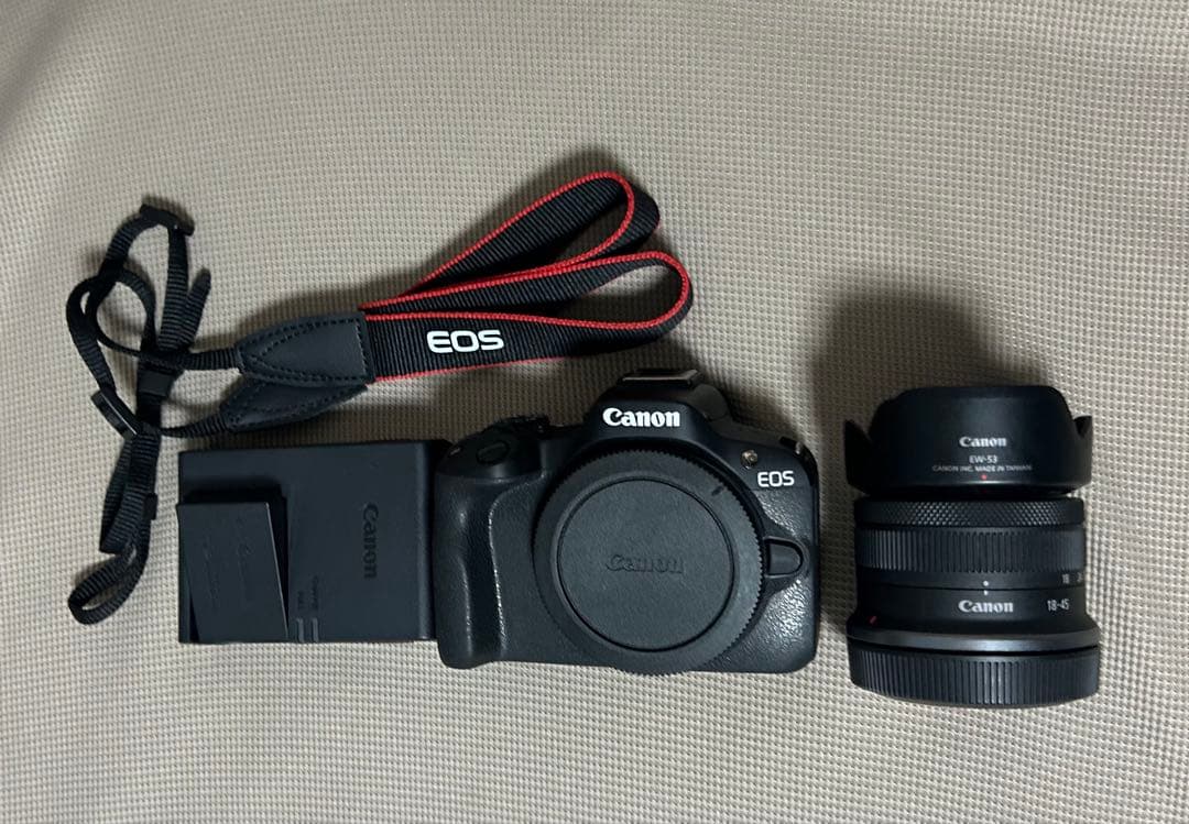 Canon EOS R50・RF-S18-45 IS STMレンズキット