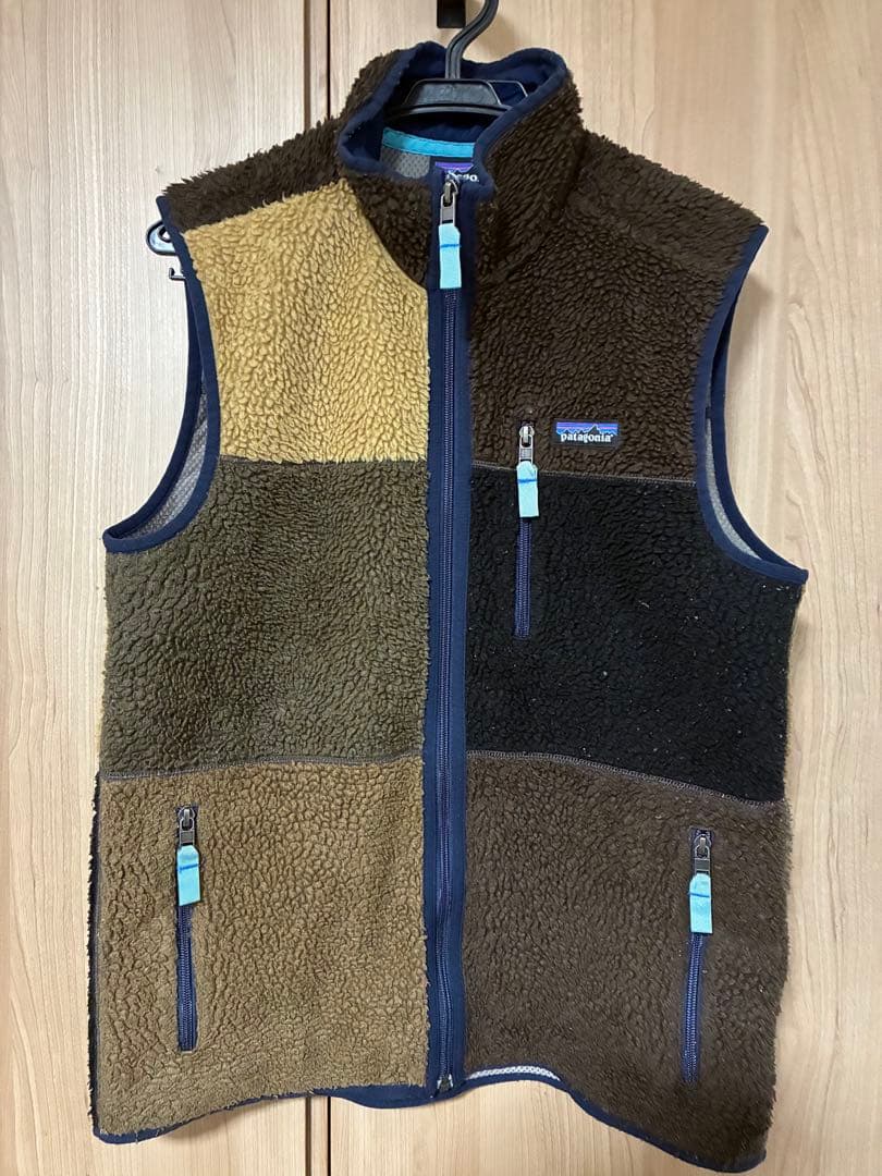 パタゴニア レトロX ボアベスト クレイジーパターン