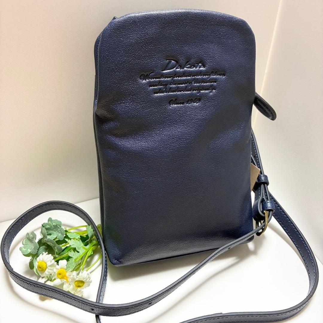 【新品・正規品】Dakota レザー スマホショルダー ネイビー