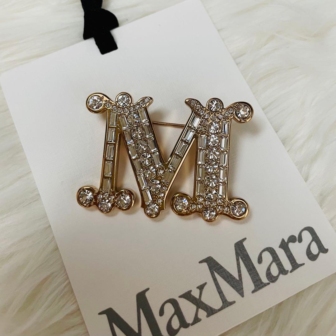 【新品未使用】Max Mara バス クリスタル ブローチ