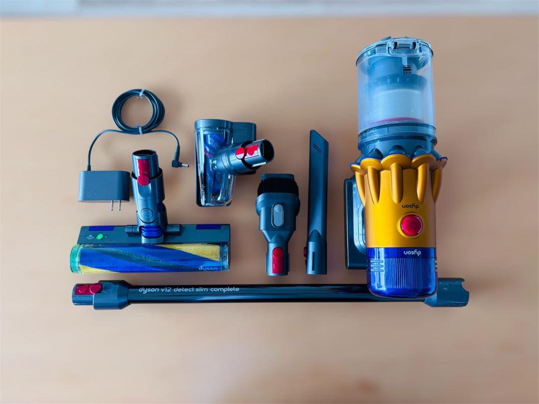 【クリーニング済】DysonV12 Detect Slim