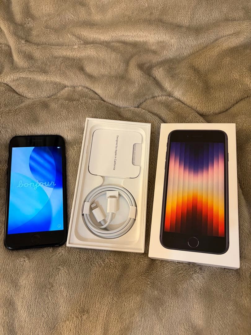 iPhone SE3 se 第三世代 128GB