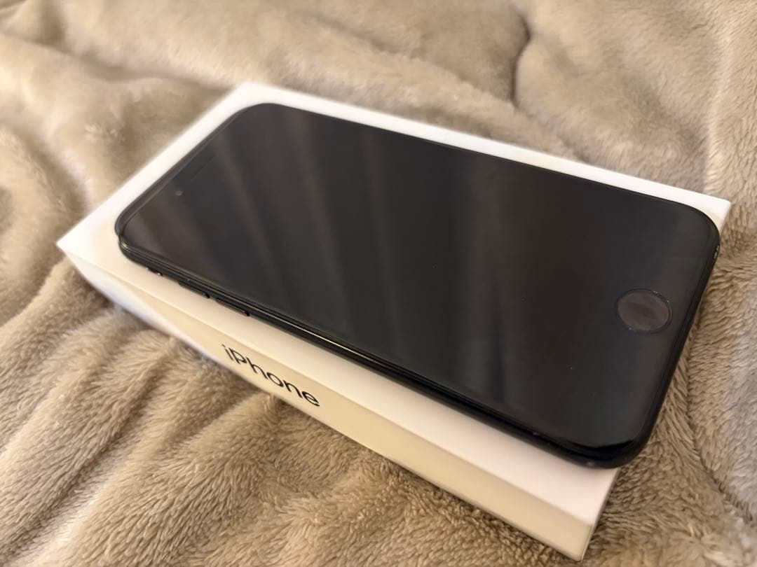 iPhone SE3 se 第三世代 128GB